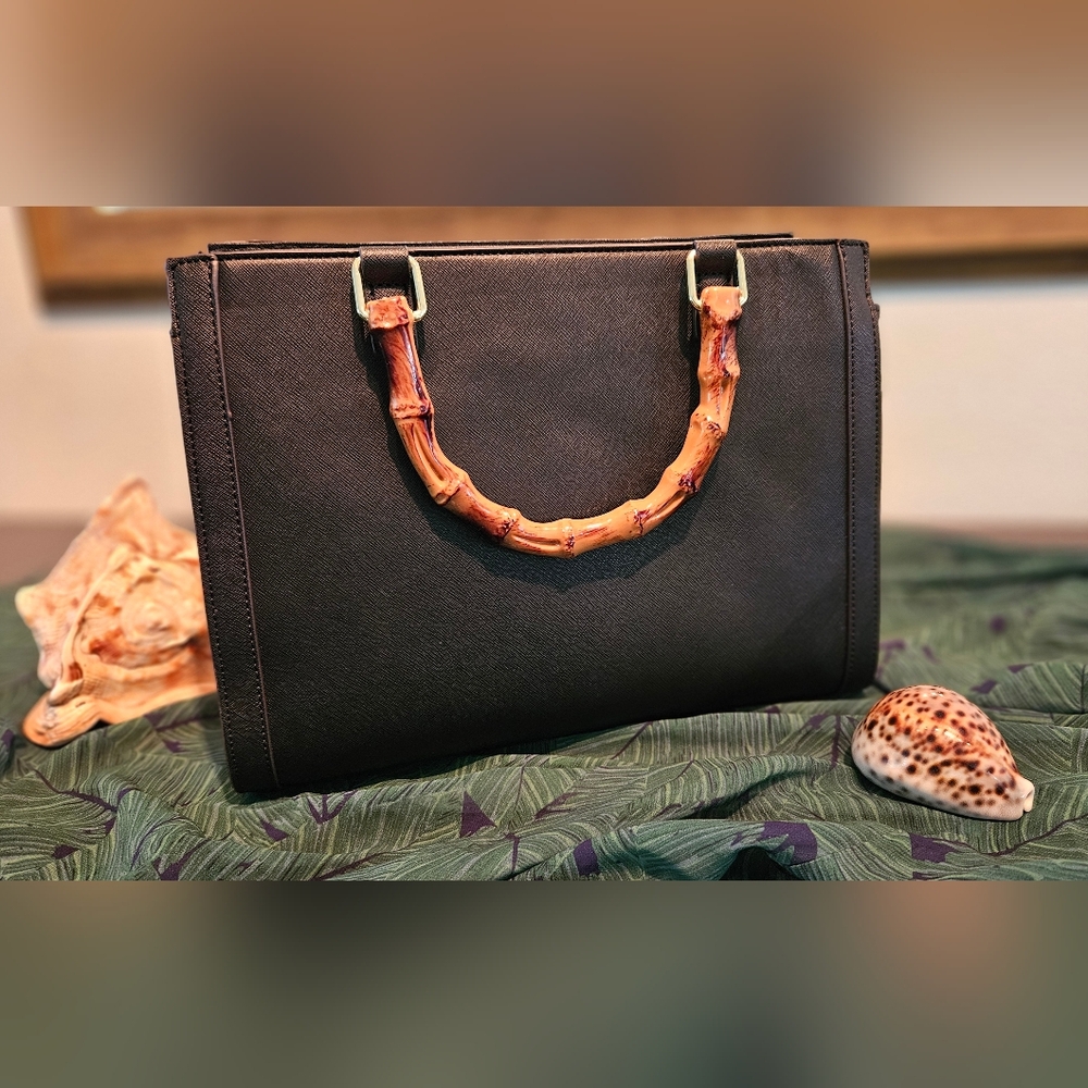 Liz Claiborne bamboo handle tote